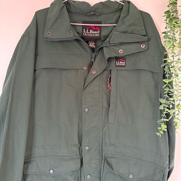 L.L. Bean Men's Vinatge Lightweight Outdoor Hiking Jacket Size Medium - Picture 6 of 11
